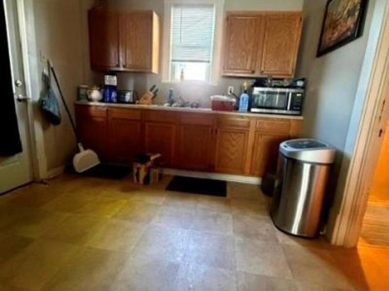 3534 Fairmount Boulevard NE, Canton, OH 44705 Photo 5