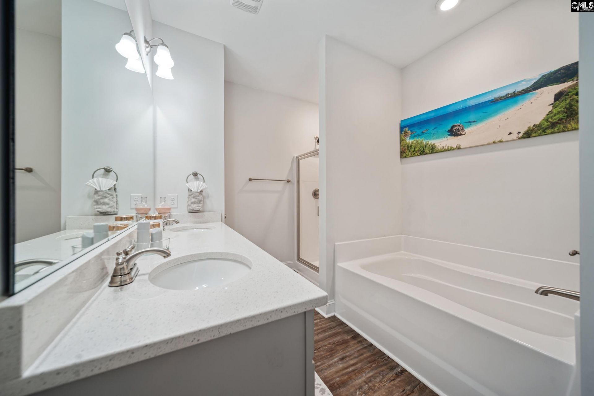 588 Roseridge Drive Photo 16