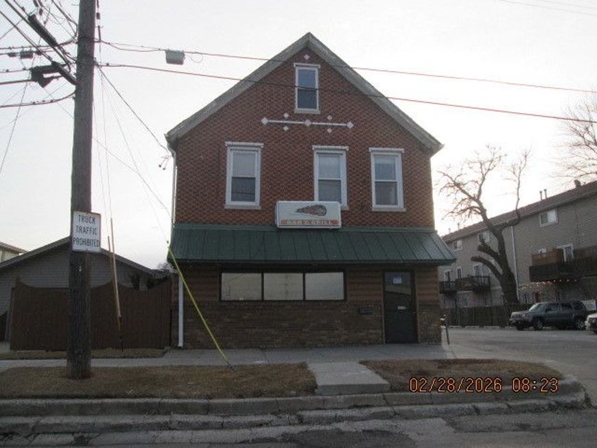 Main Photo
