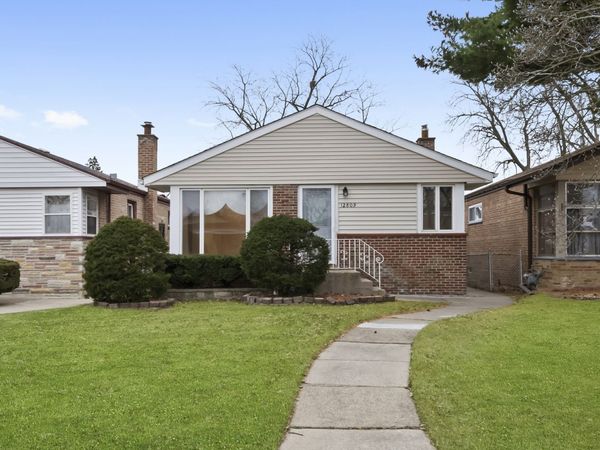 12809 S May Street, Calumet Park, IL 60827
