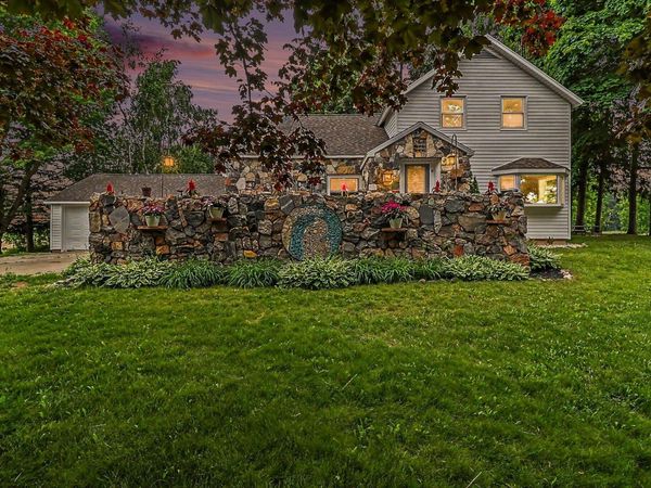 6301 S Stiles Road, Pentwater, MI 49449