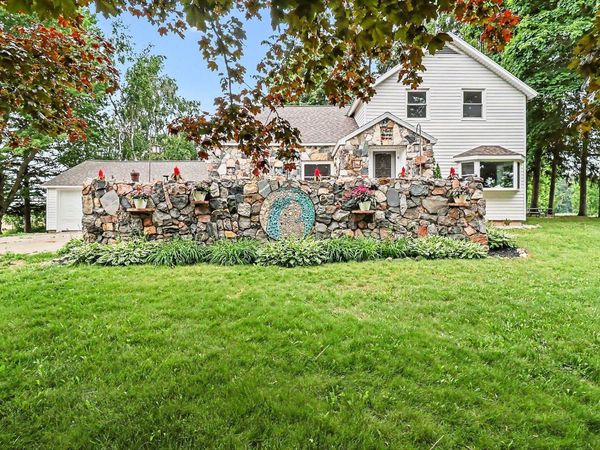 6301 S Stiles Road, Pentwater, MI 49449