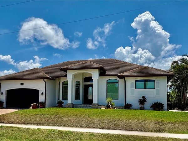 21 Hickory CT , MARCO ISLAND, FL 34145
