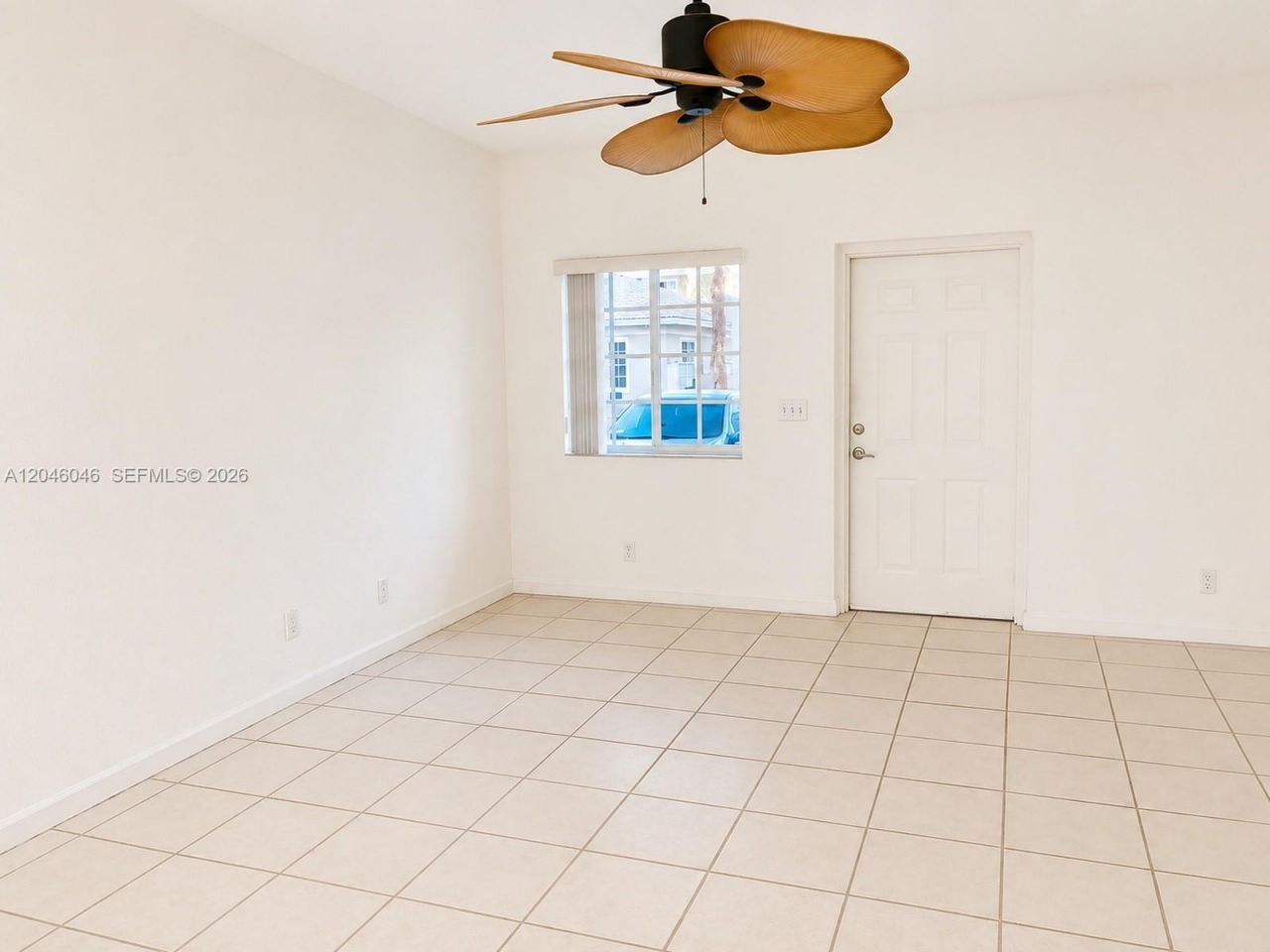 4950 Washington St , Unit 12-4, Hollywood, FL 33021 Photo