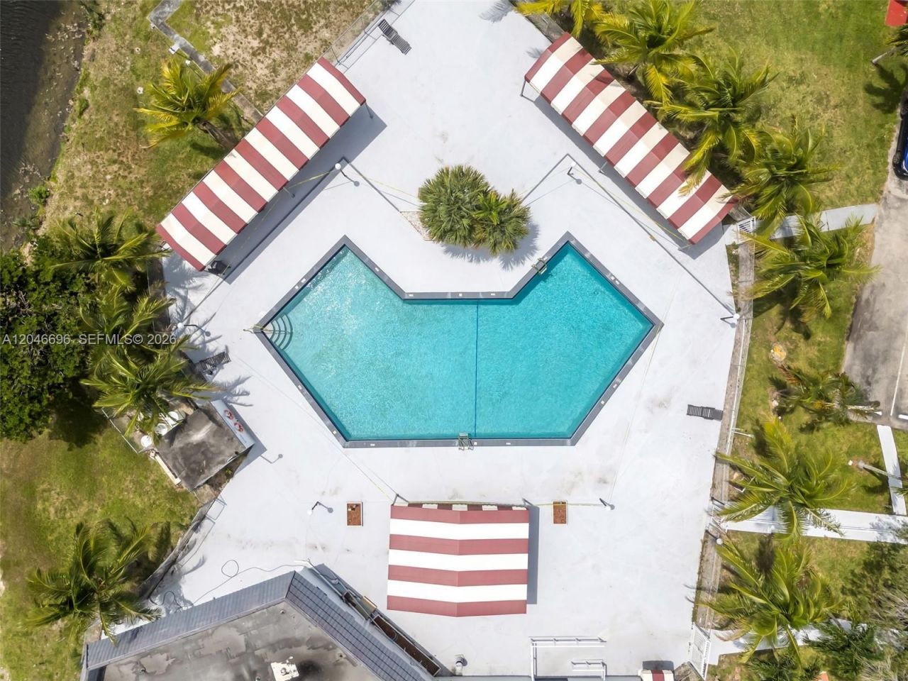 20327 NE 2nd Ave, Unit 26, Miami, FL 33179 Photo