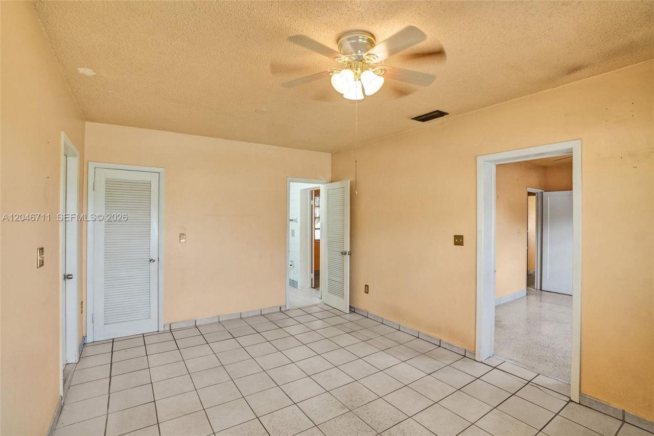 3560 NW 95th St , Miami, FL 33147 Photo