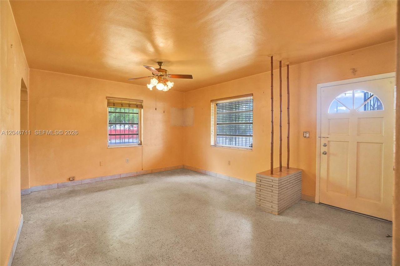 3560 NW 95th St , Miami, FL 33147 Photo
