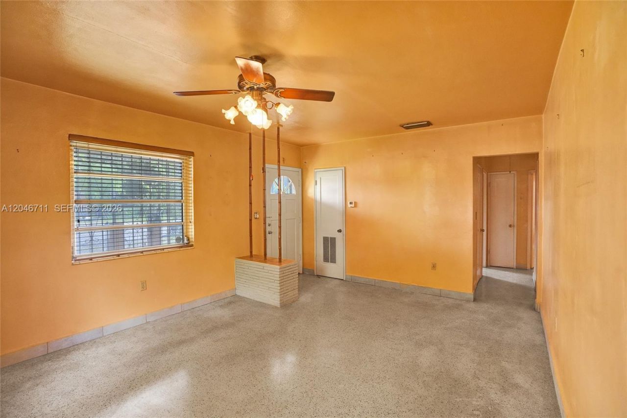 3560 NW 95th St , Miami, FL 33147 Photo
