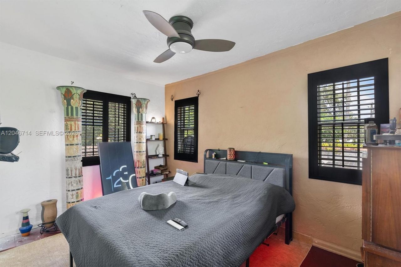 8276 E Dixie Hwy , Miami, FL 33138 Photo