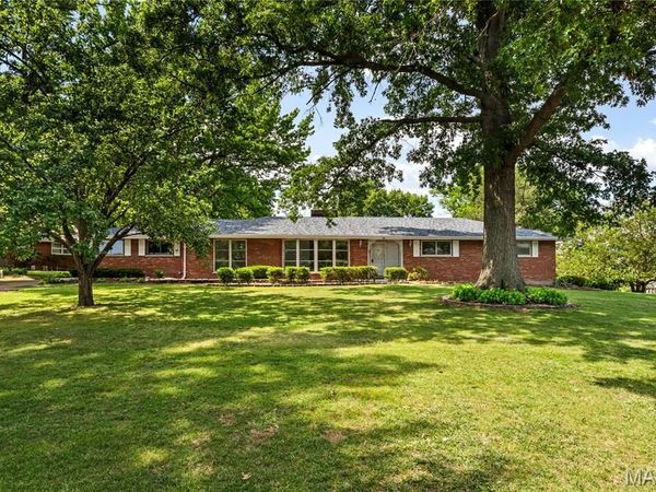 41 Harneywold Drive, Ferguson, MO 63136