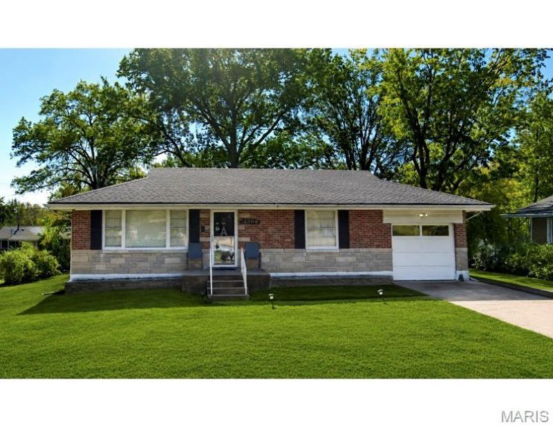 1306 Fargo Drive , Ferguson, MO 63135 Main Photo