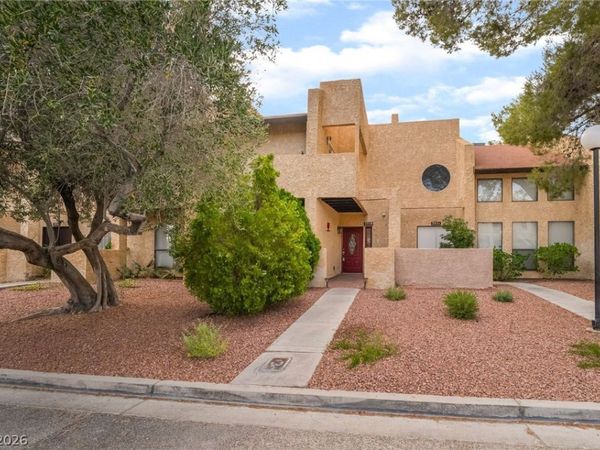 3949 S Torrey Pines Drive, Las Vegas, NV 89103