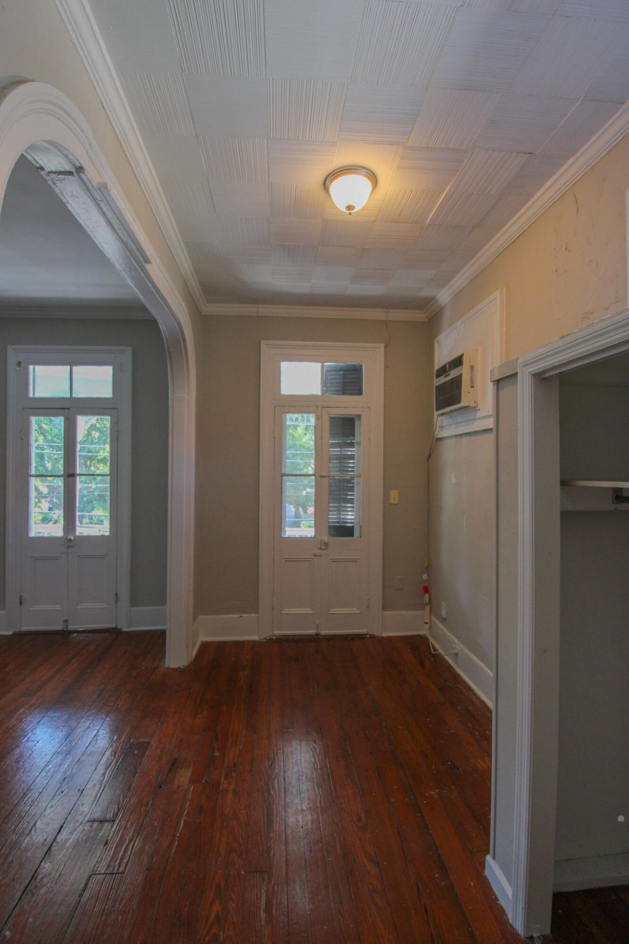 7 Bee Street Photo 12