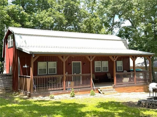 33 Mystic Lane, Linn Valley, KS 66040