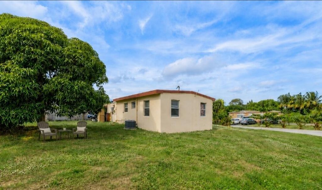 260 N Palm Drive, Boynton Beach, FL 33435 Photo