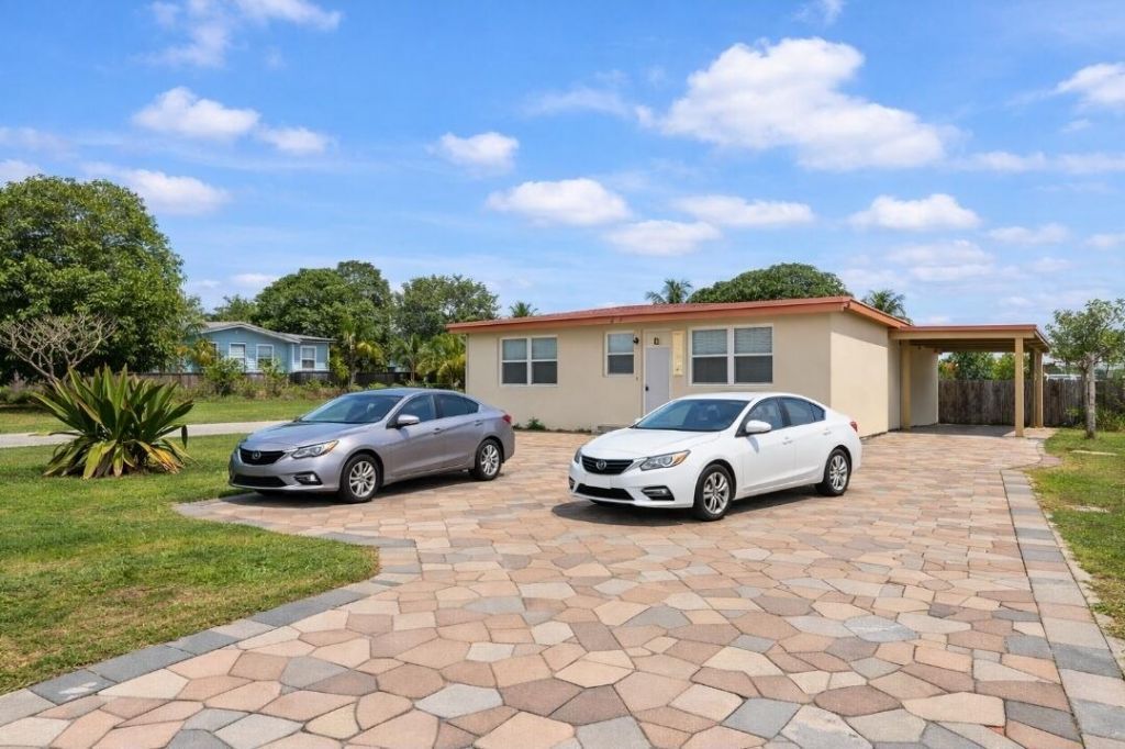 260 N Palm Drive, Boynton Beach, FL 33435 Photo