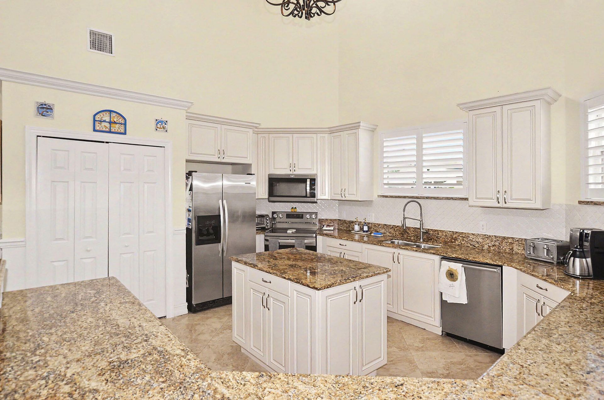 6008 NW Winfield Drive, Port Saint Lucie, FL 34986 Photo