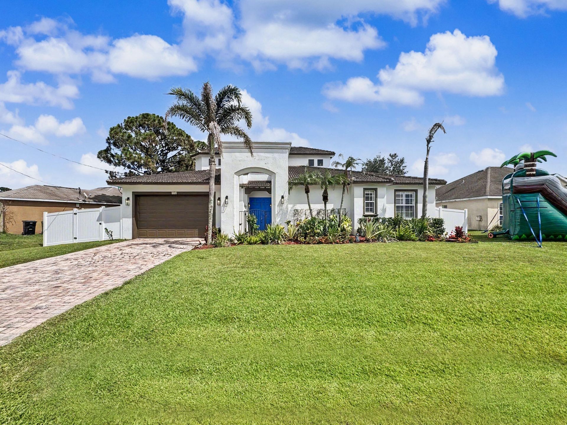 6008 NW Winfield Drive, Port Saint Lucie, FL 34986 Photo