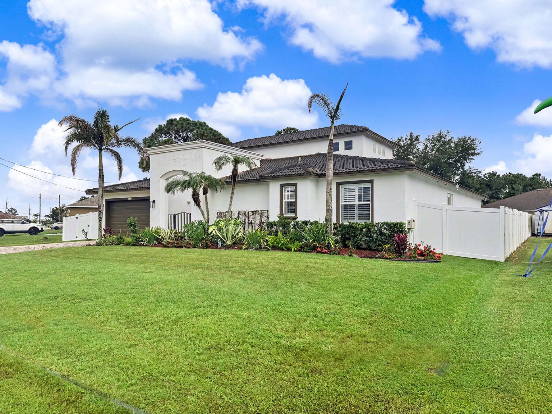 6008 NW Winfield Drive, Port Saint Lucie, FL 34986 Photo