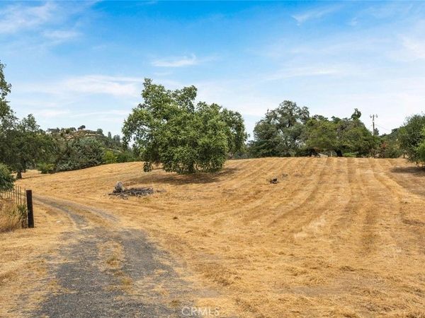 3390 Dry Creek, Butte Valley, CA 95965