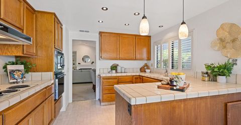 1637 Woodhill Dr, Roseville, CA 95661 Photo