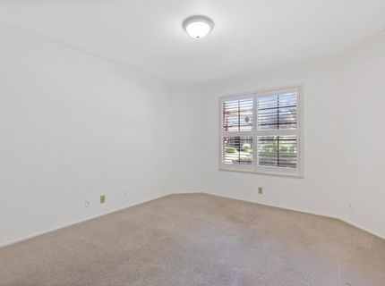 1637 Woodhill Dr, Roseville, CA 95661 Photo