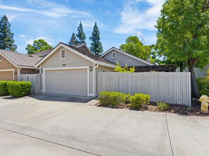 1637 Woodhill Dr, Roseville, CA 95661 Photo