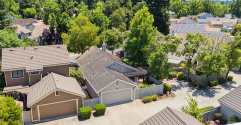 1637 Woodhill Dr, Roseville, CA 95661 Photo