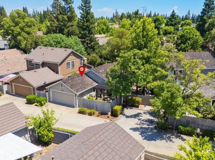 1637 Woodhill Dr, Roseville, CA 95661 Photo
