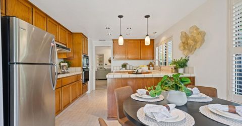 1637 Woodhill Dr, Roseville, CA 95661 Photo