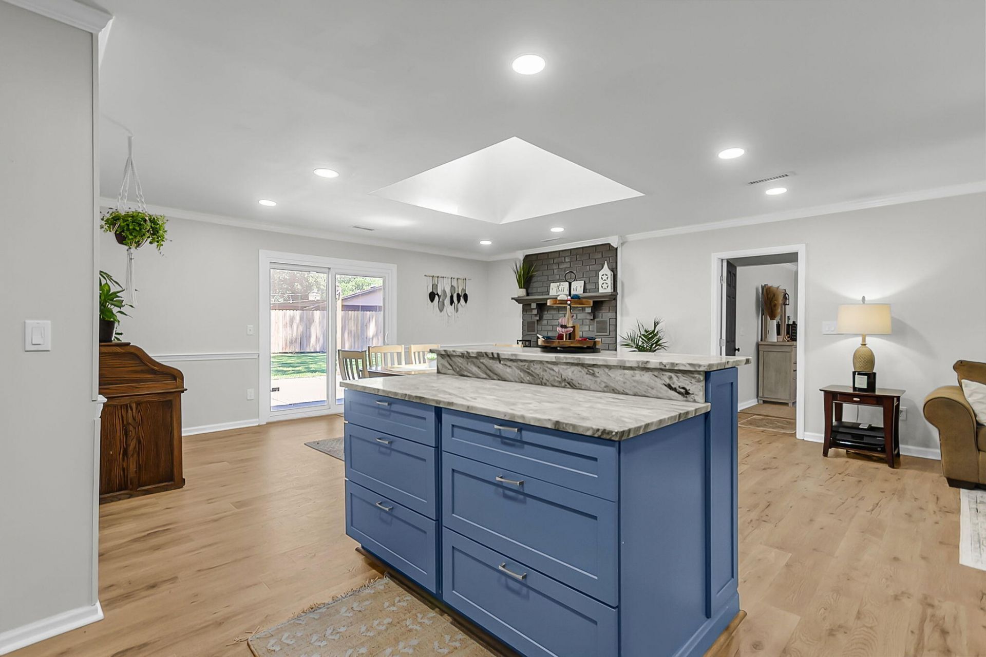 1040 Yorktown Drive Photo 15