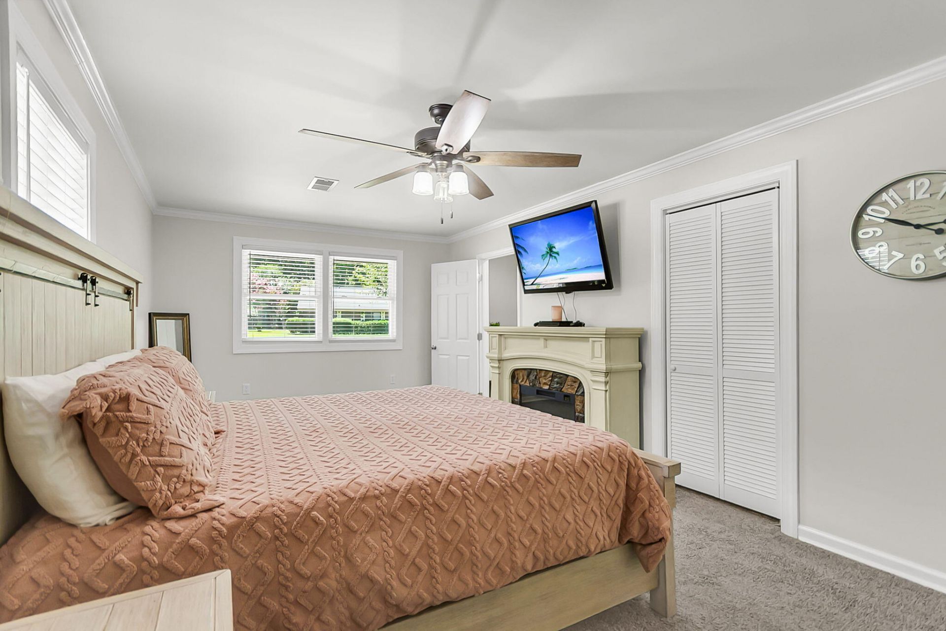 1040 Yorktown Drive Photo 34