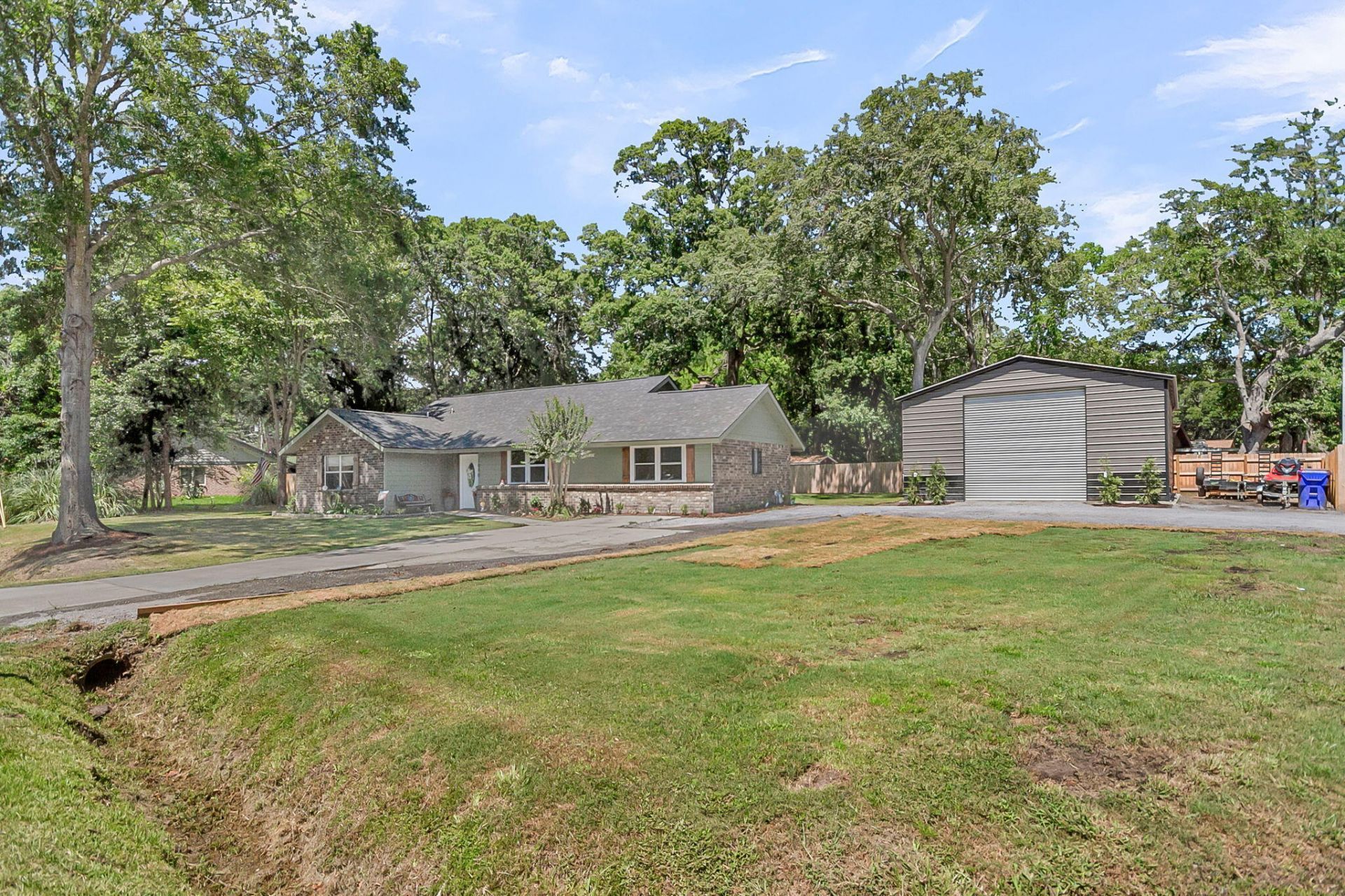 1040 Yorktown Drive Photo 46