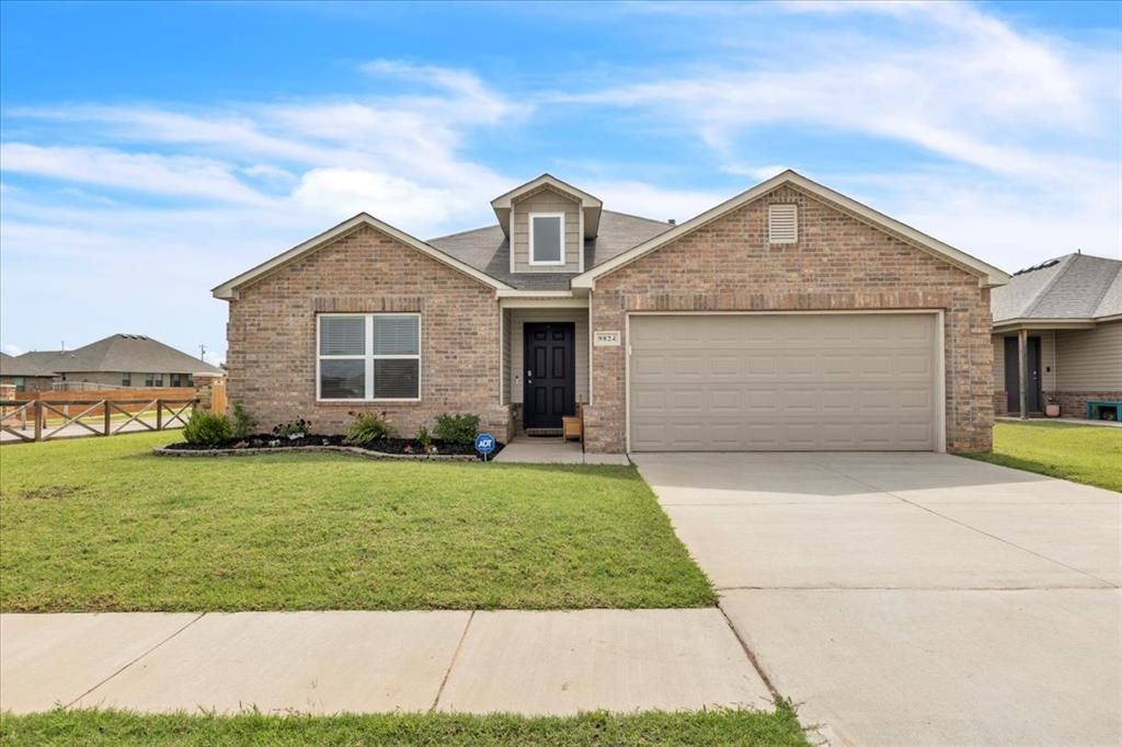 9824 High Noon Road, Yukon, OK 73099 Main Photo
