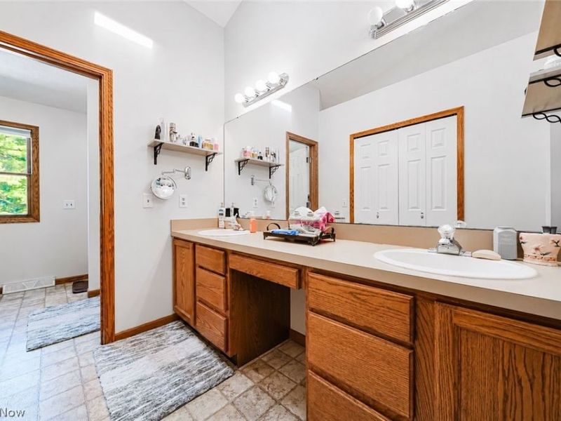 930 Essex Lane, Medina, OH 44256 Photo 26