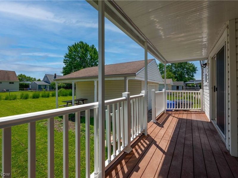 15541 Susan Drive , Brook Park, OH 44142 Photo 11