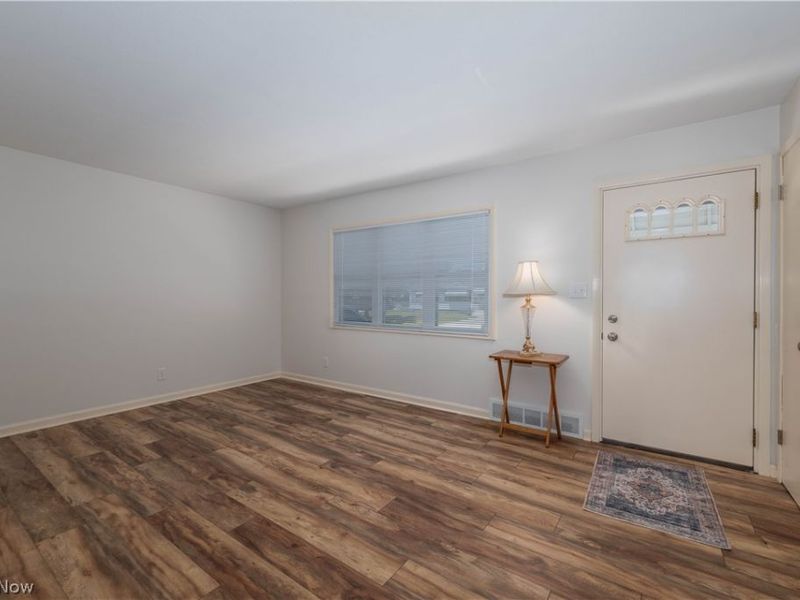15541 Susan Drive , Brook Park, OH 44142 Photo 13