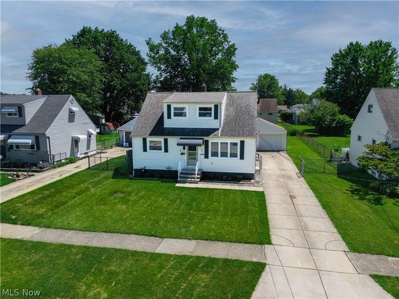 15541 Susan Drive , Brook Park, OH 44142 Photo 2