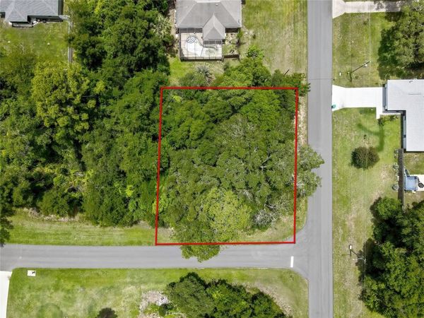 1074 W MAXIMILIAN PLACE , CITRUS SPRINGS, FL 34434