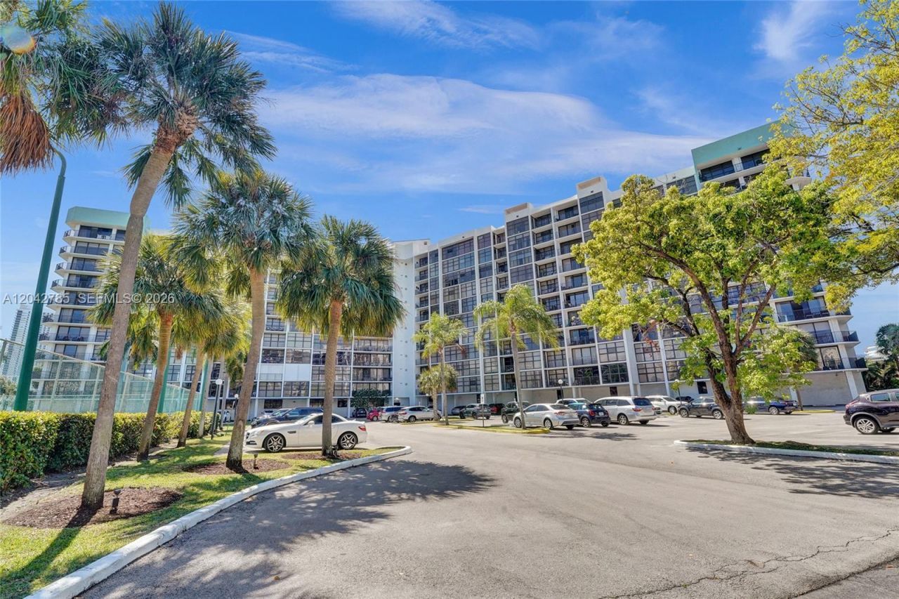 400 Leslie Dr, Unit PH# 1110, Hallandale Beach, FL 33009 Photo