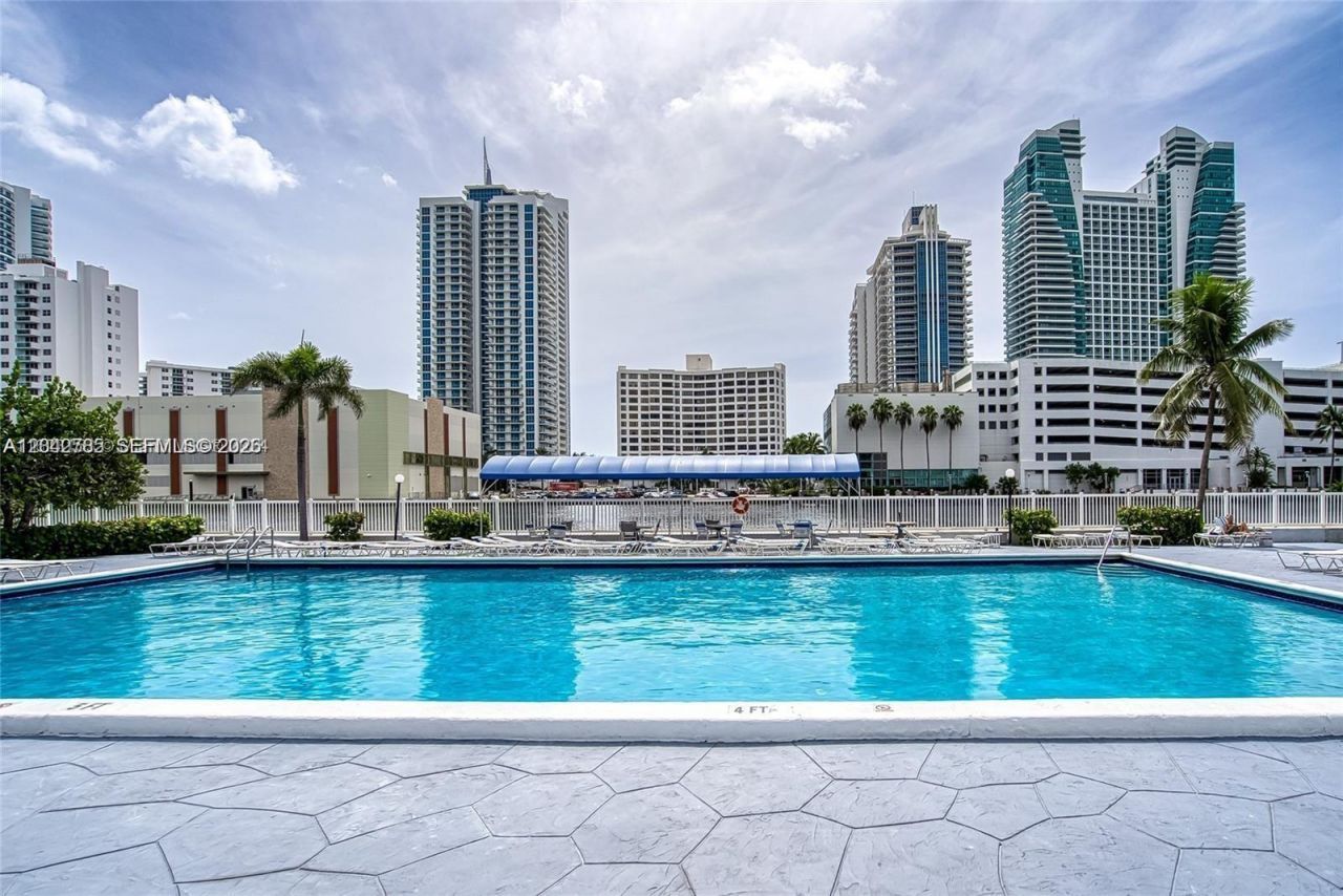 400 Leslie Dr, Unit PH# 1110, Hallandale Beach, FL 33009 Photo