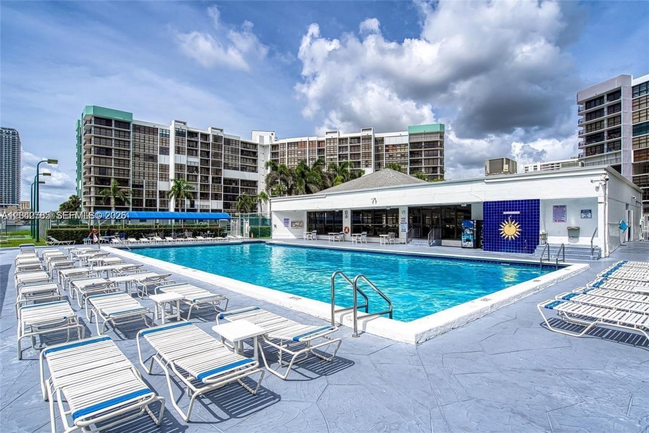 400 Leslie Dr, Unit PH# 1110, Hallandale Beach, FL 33009 Photo