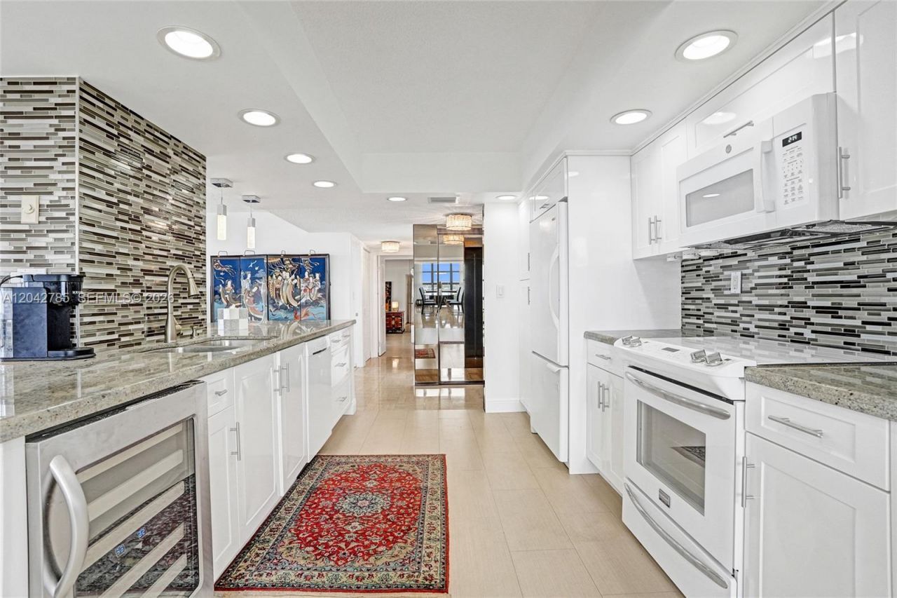 400 Leslie Dr, Unit PH# 1110, Hallandale Beach, FL 33009 Photo