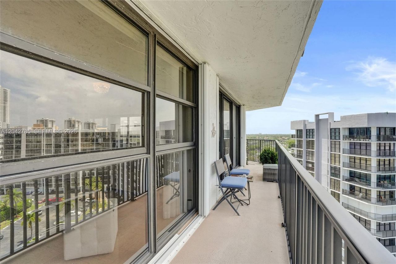 400 Leslie Dr, Unit PH# 1110, Hallandale Beach, FL 33009 Photo