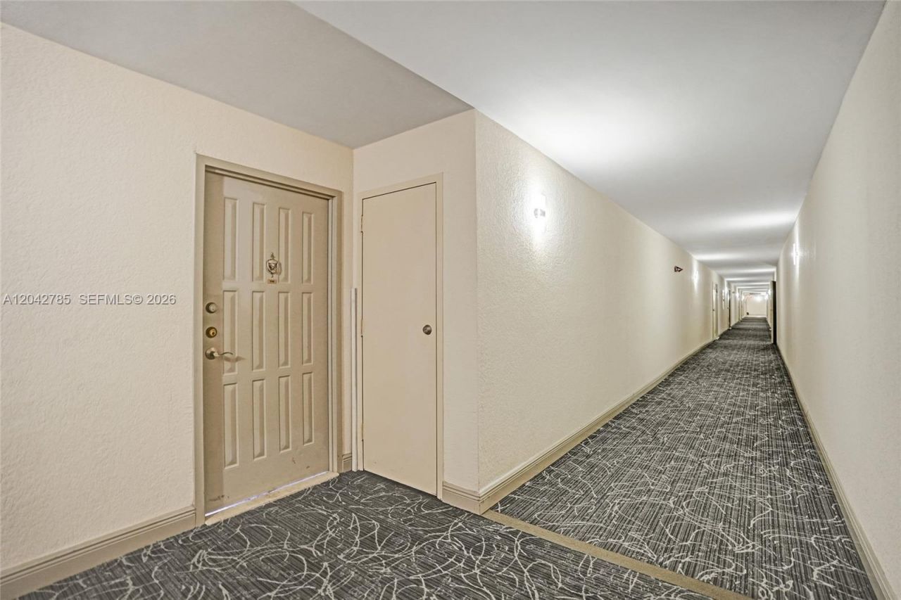 400 Leslie Dr, Unit PH# 1110, Hallandale Beach, FL 33009 Photo