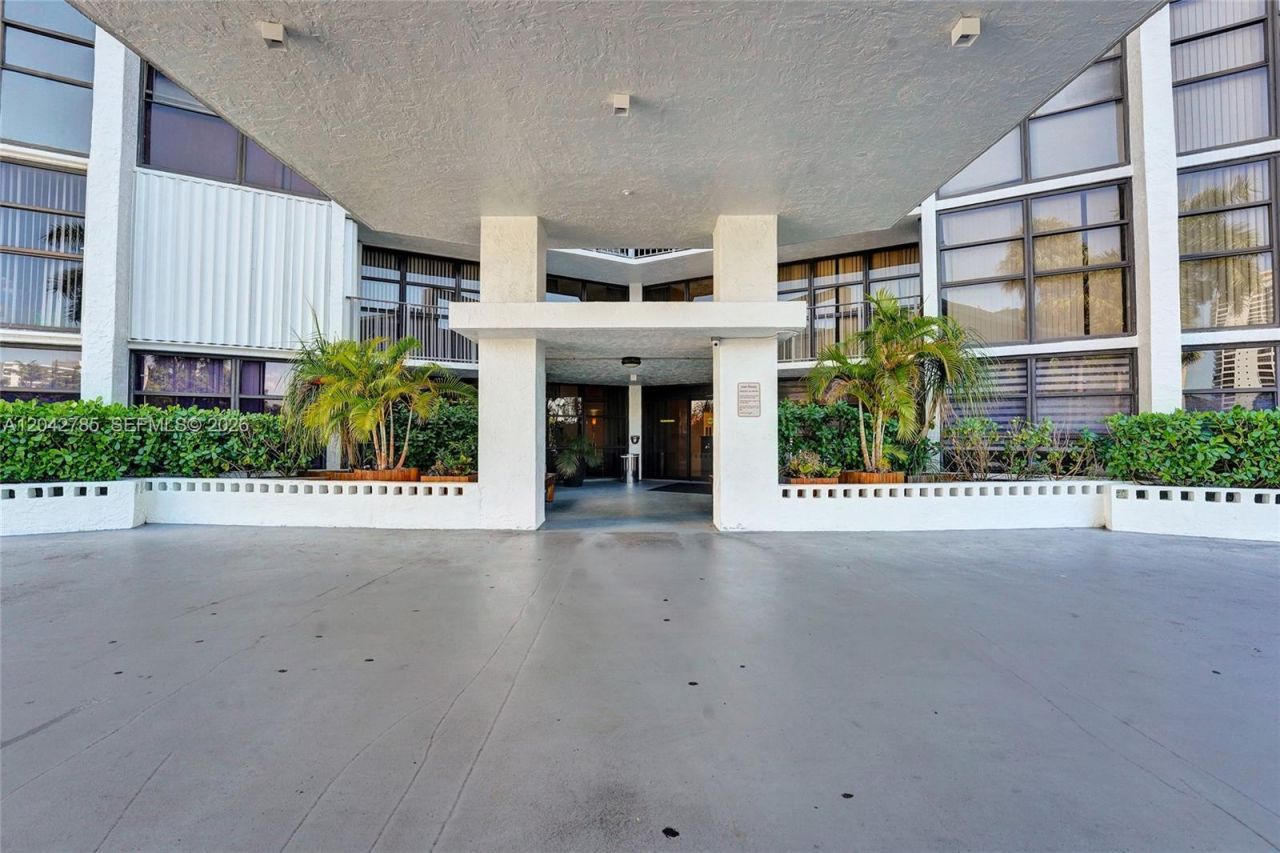 400 Leslie Dr, Unit PH# 1110, Hallandale Beach, FL 33009 Photo