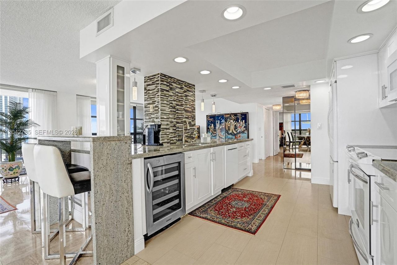 400 Leslie Dr, Unit PH# 1110, Hallandale Beach, FL 33009 Photo