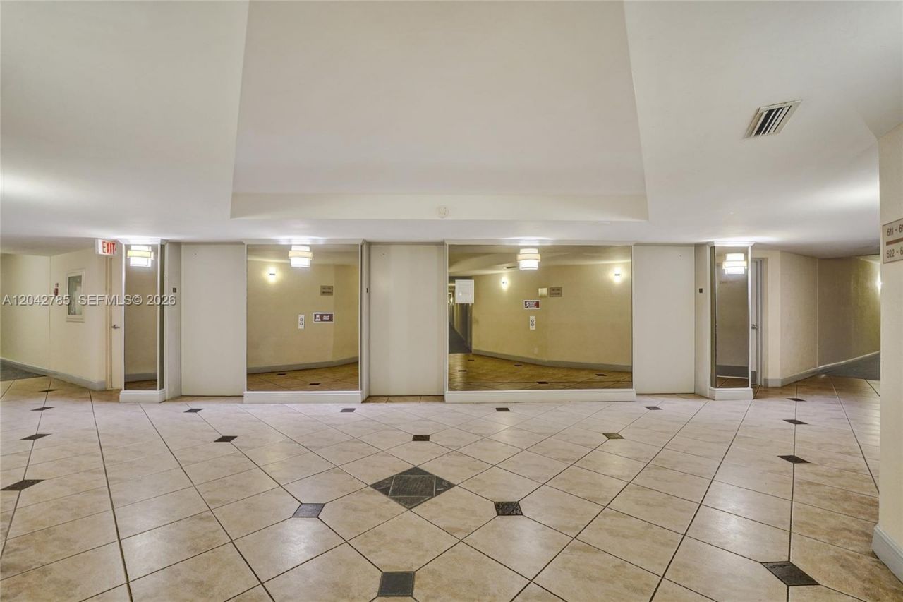 400 Leslie Dr, Unit PH# 1110, Hallandale Beach, FL 33009 Photo