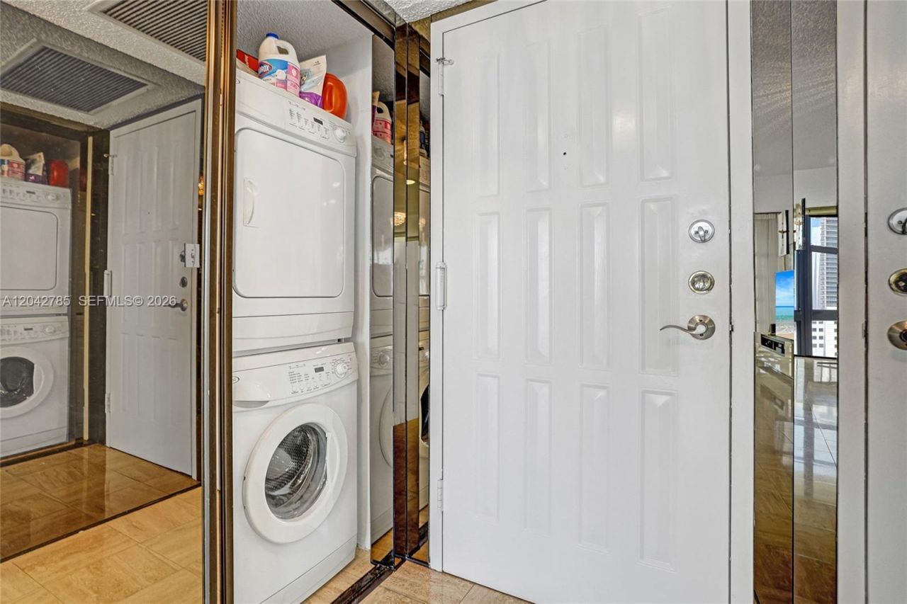 400 Leslie Dr, Unit PH# 1110, Hallandale Beach, FL 33009 Photo