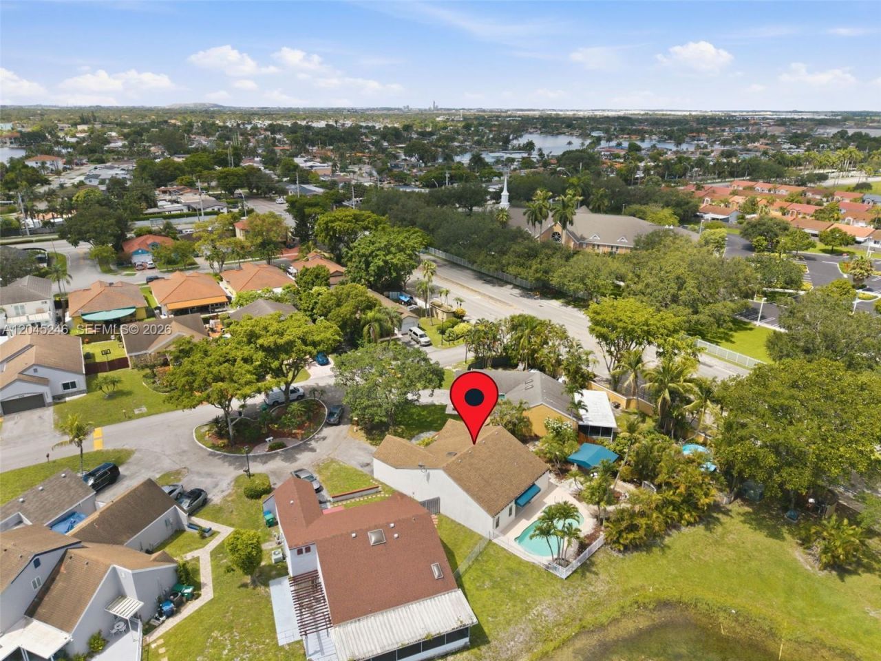 8165 NW 187th Ter , Hialeah, FL 33015 Photo